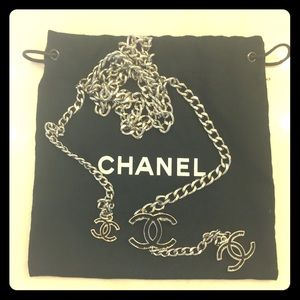 ❤️❤️ SALE Beautiful Authentic Chanel Necklace